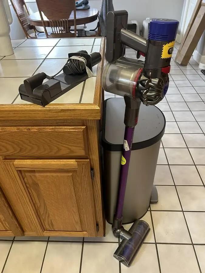 Scored a $10 Dyson at the thrift store!