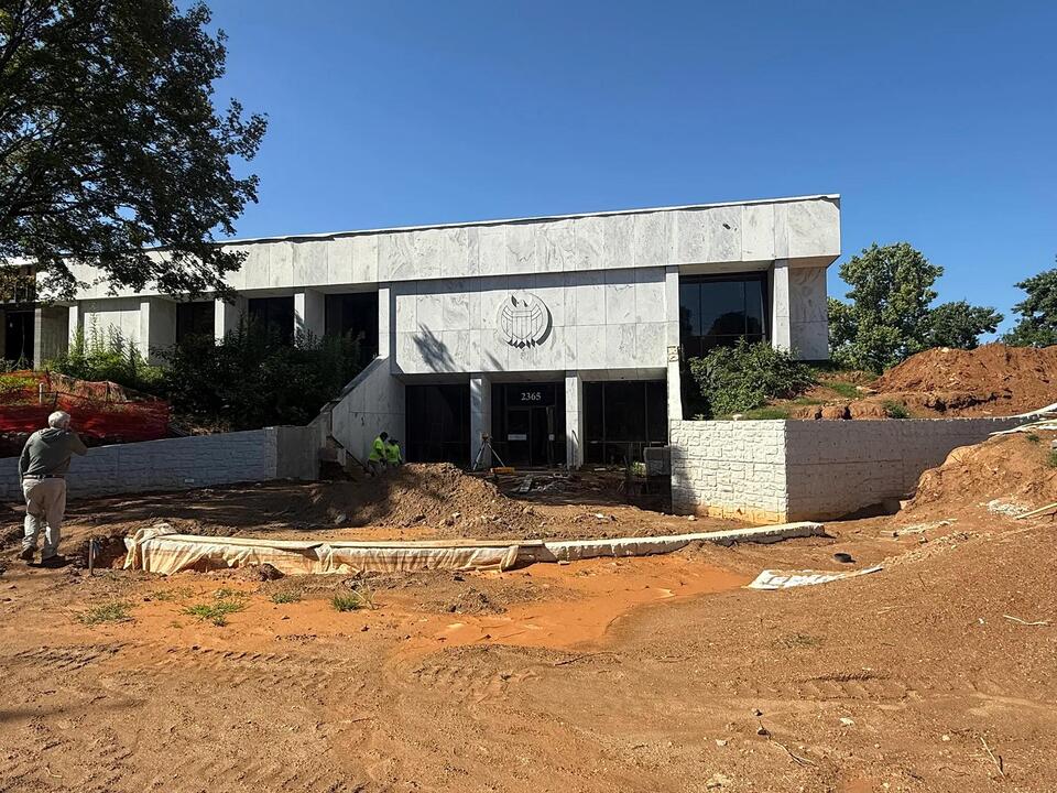 Athens’ biggest steakhouse is coming soon!