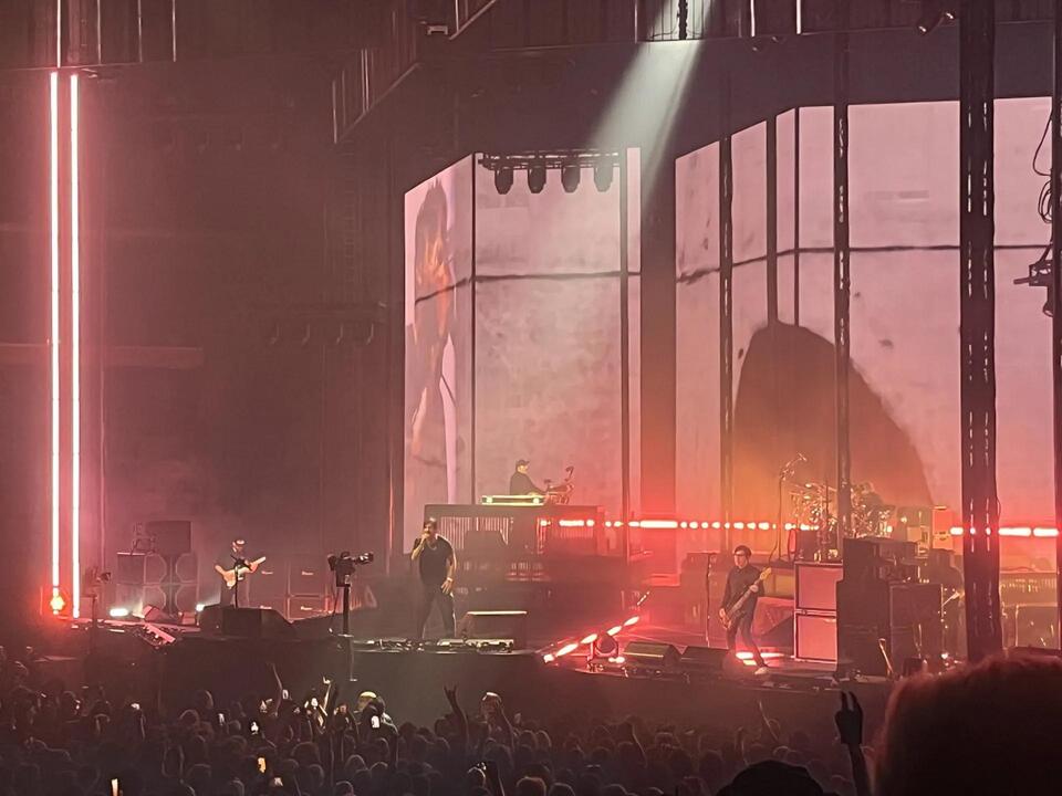 Deftones electrify Buffalo with epic energy