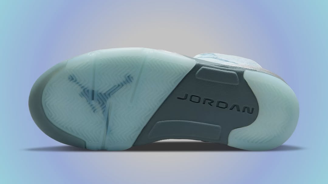 These Bluebird 5s Are Pure Icy Vibes
