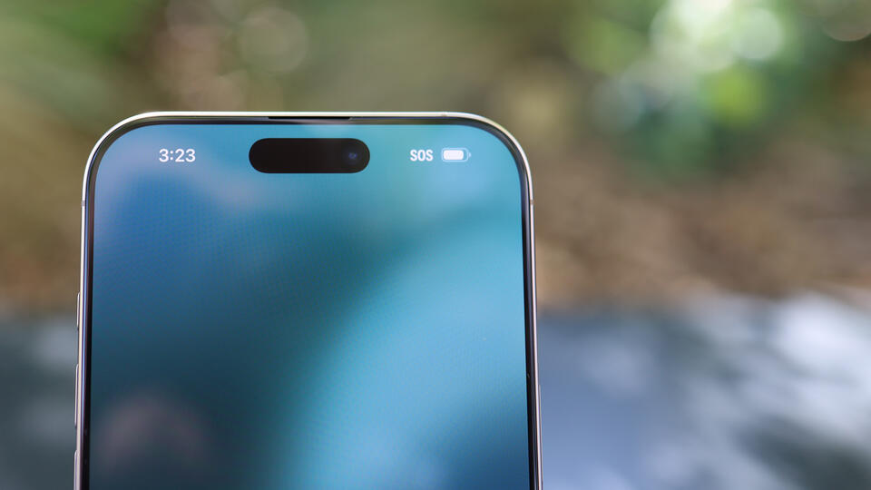Will iPhone 17 Outshine Samsung & Google?