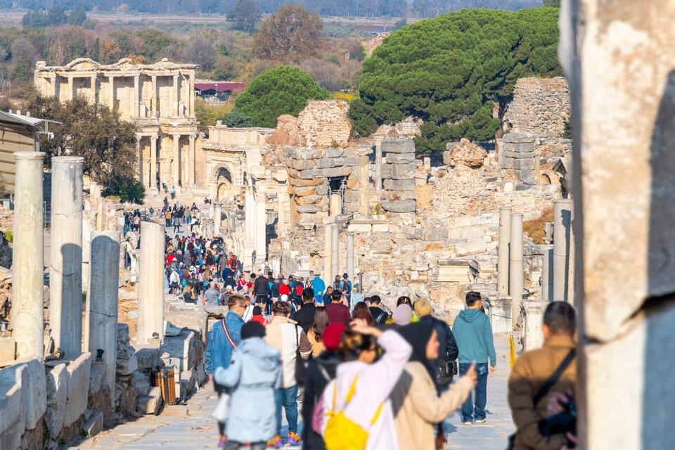Europe’s Tourist Crackdown: What’s Changing?