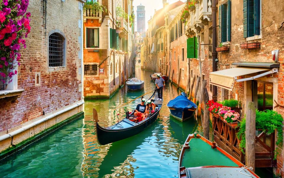Europe’s Tourist Crackdown: What’s Changing?