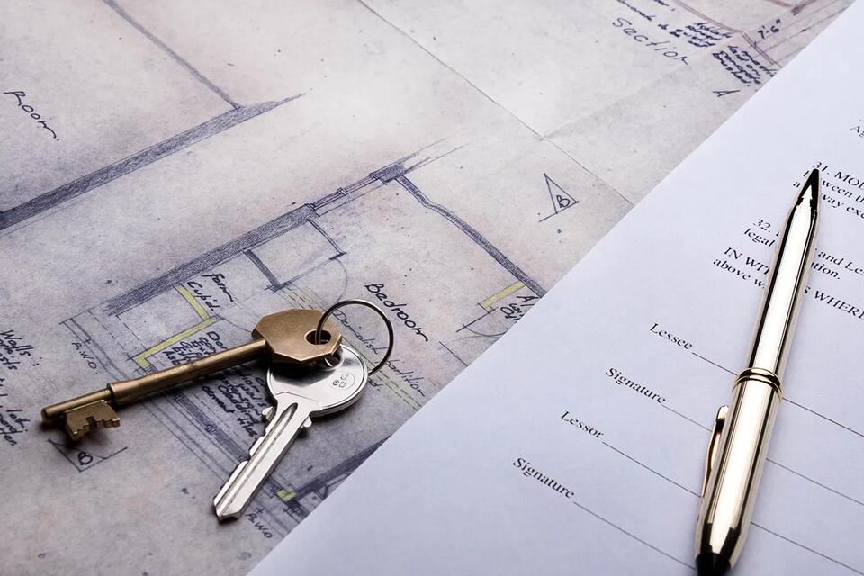 Family Drama: Kicked Out After Inheritance?