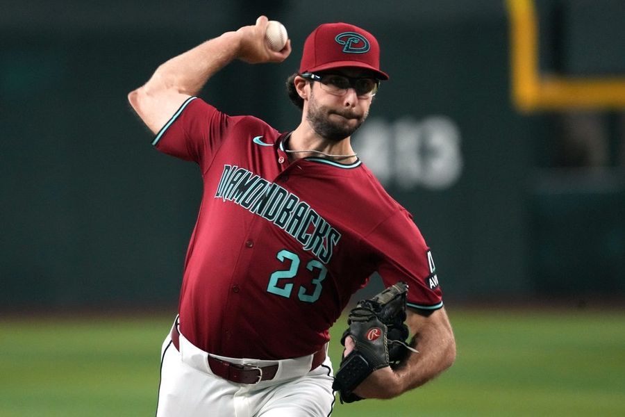 Gallen’s filthy streak keeps D-backs alive