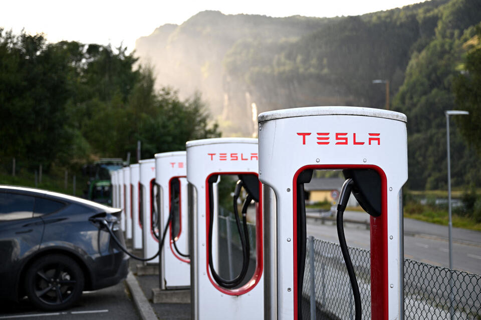 EV Charging at Gas Stations? It’s Happening