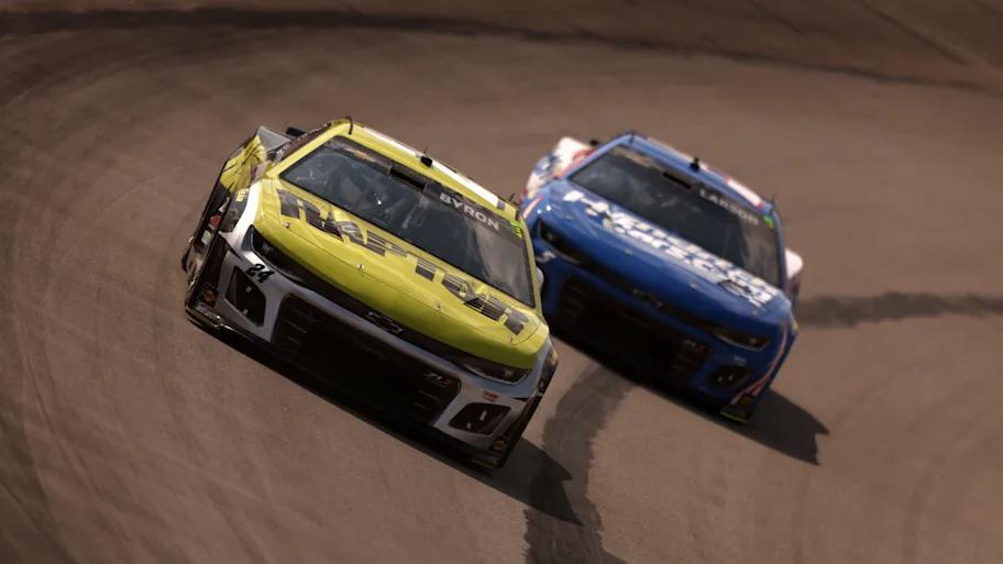 Hendrick’s Playoff Magic Missing at Darlington?