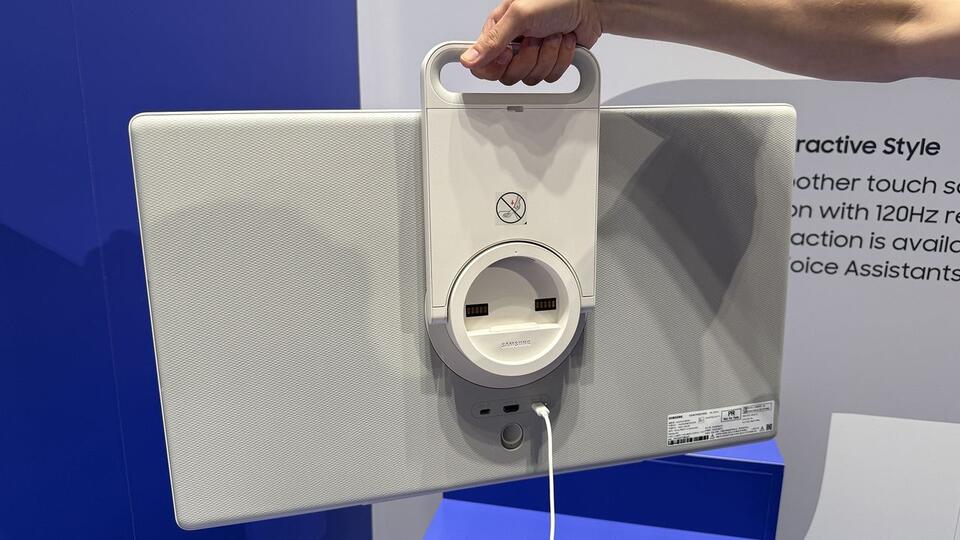 Samsung’s Portable TV: Game Changer or Gimmick?