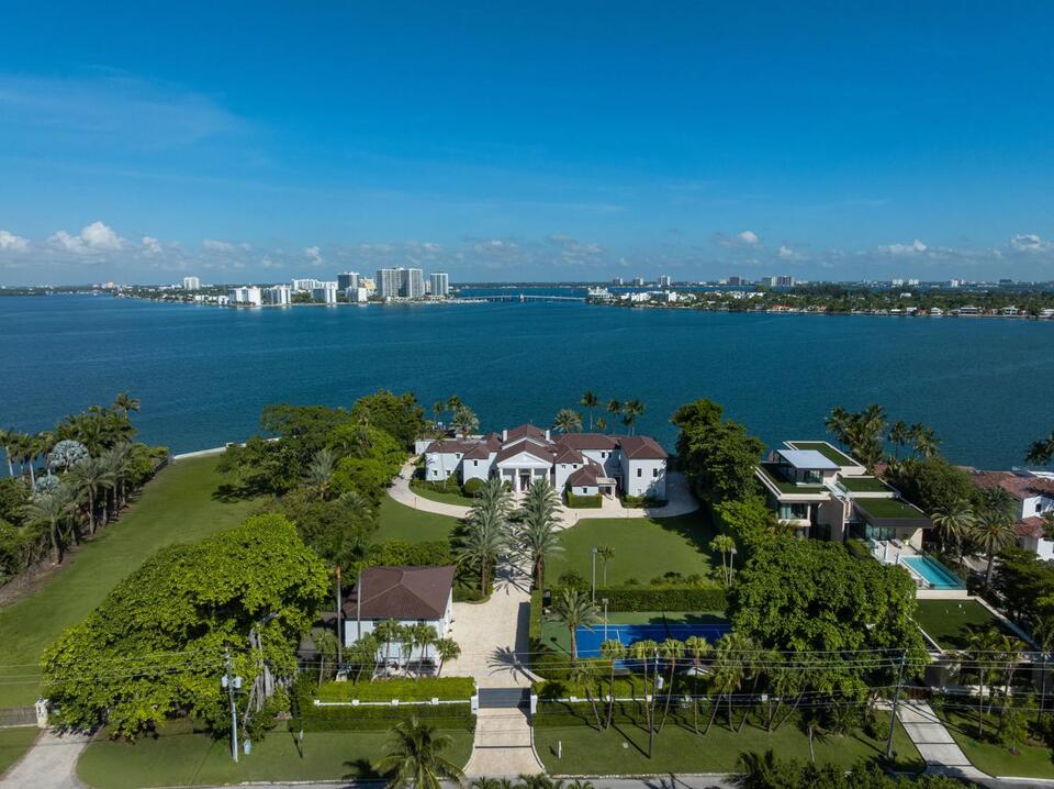 Miami Beach’s $105M mansion now listed for $169M