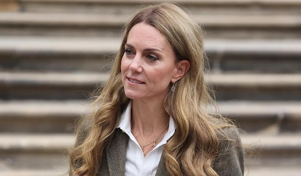 Kate Middleton’s Blonde Hair Drama: Wig or Nah?