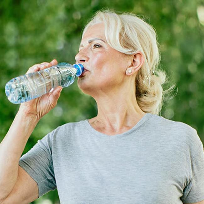 5 Weight Loss Hacks From a Coach Who Lost 160lbs