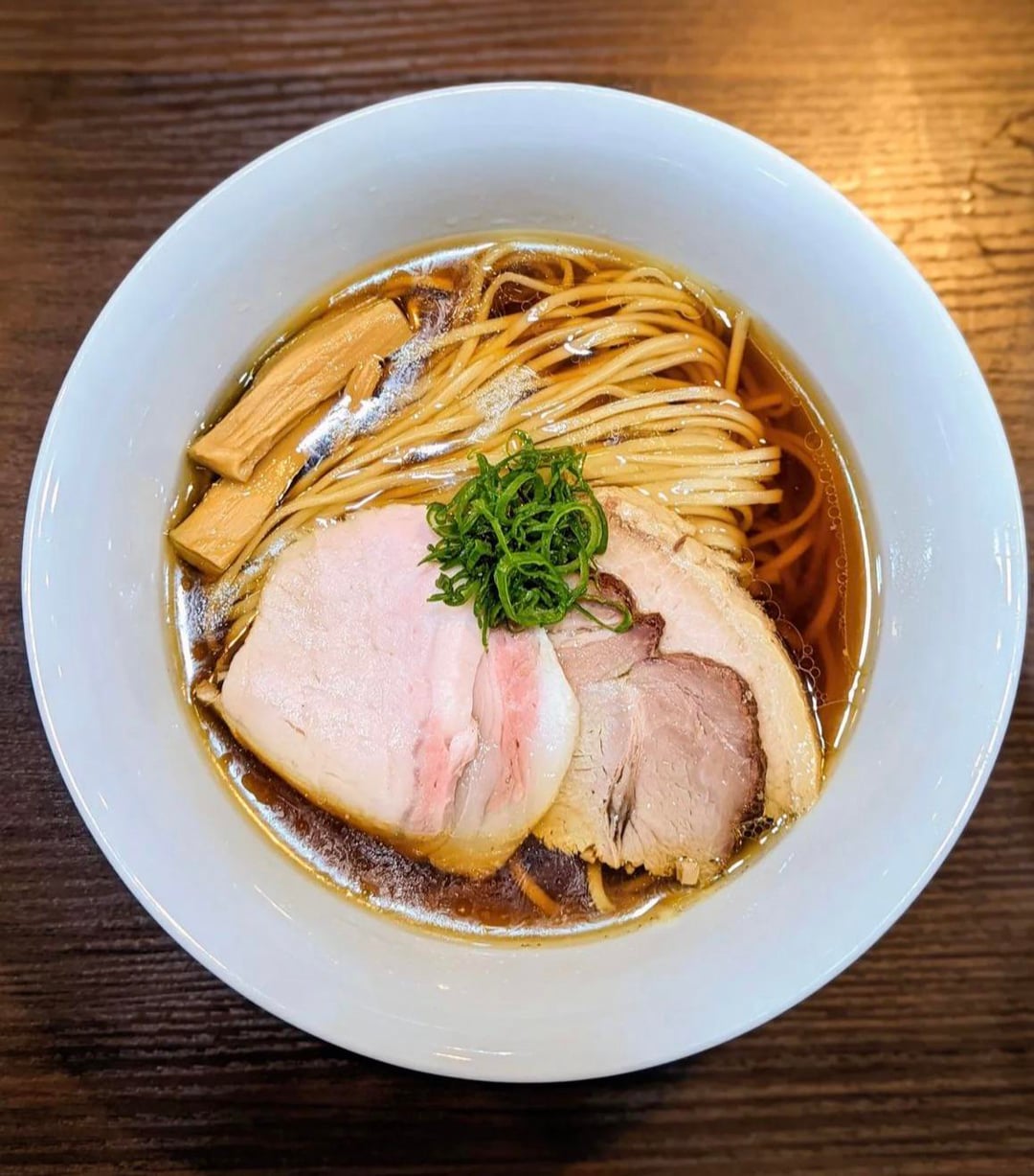 $3 instant ramen VS $15 restaurant ramen — who wins?