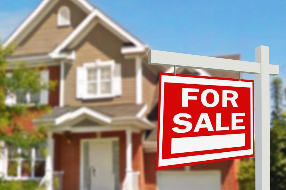 Mortgage Rates Drop: Is It Time to Refinance?