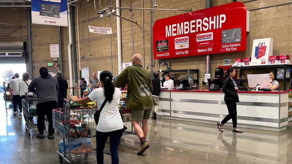 Costco’s October Expansion: More $1.50 Hot Dogs!