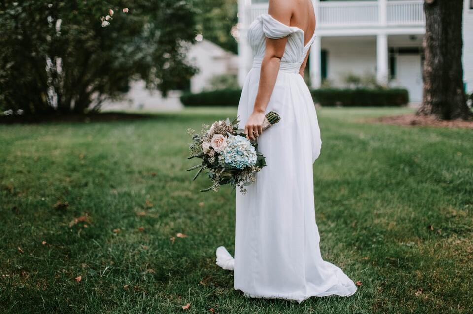 Lavish Glendale wedding rocked by shocking theft