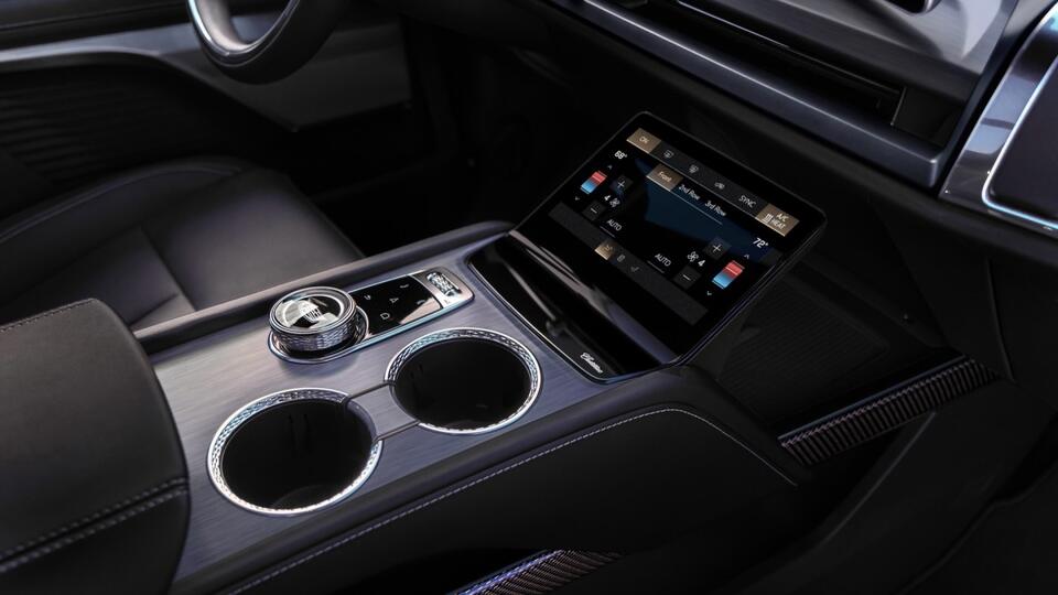 Cadillac’s Baby Escalade EV Lease Tea