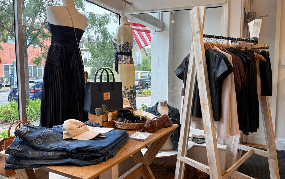 Score a $100 fall fashion spree in Elmwood!