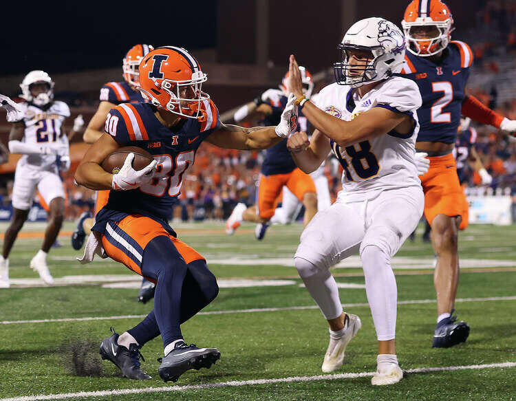 Illini’s depth and grit set the tone for the season