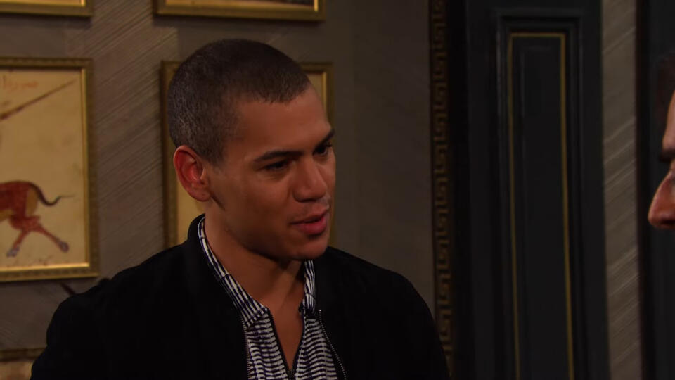 Theo’s Return Stirs Up Salem! 😱