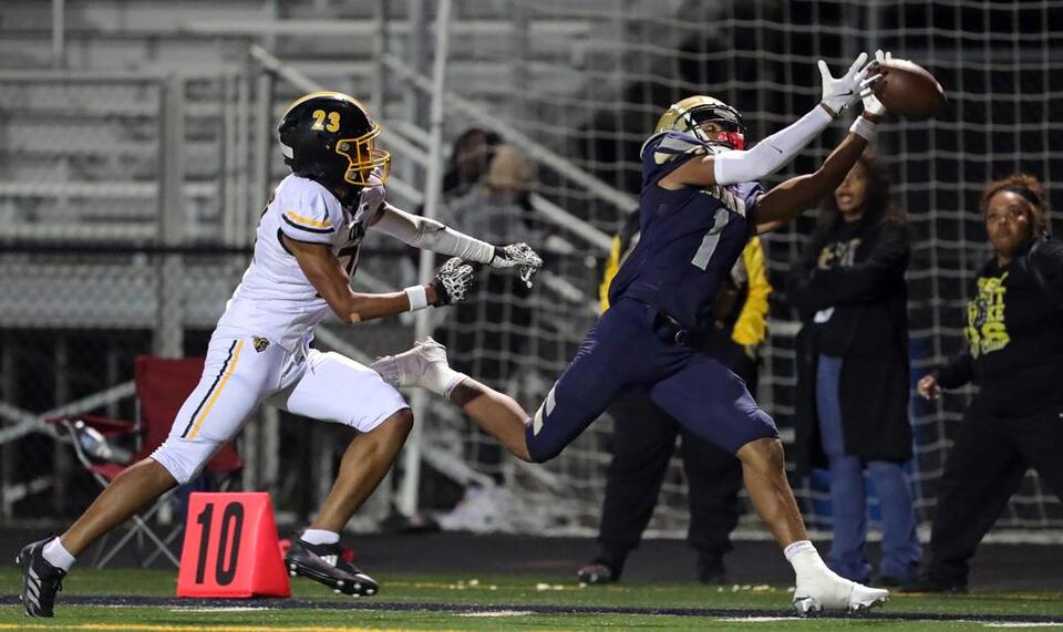 Akron Friday night football: Big wins & surprises