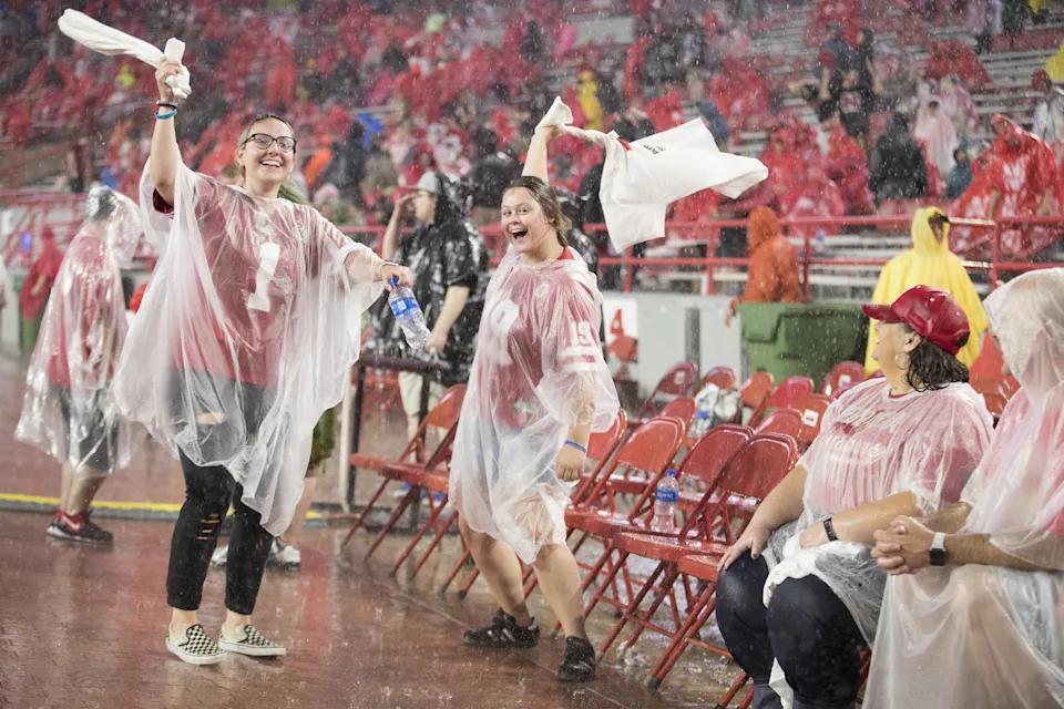 Huskers look to dominate Akron in Lincoln