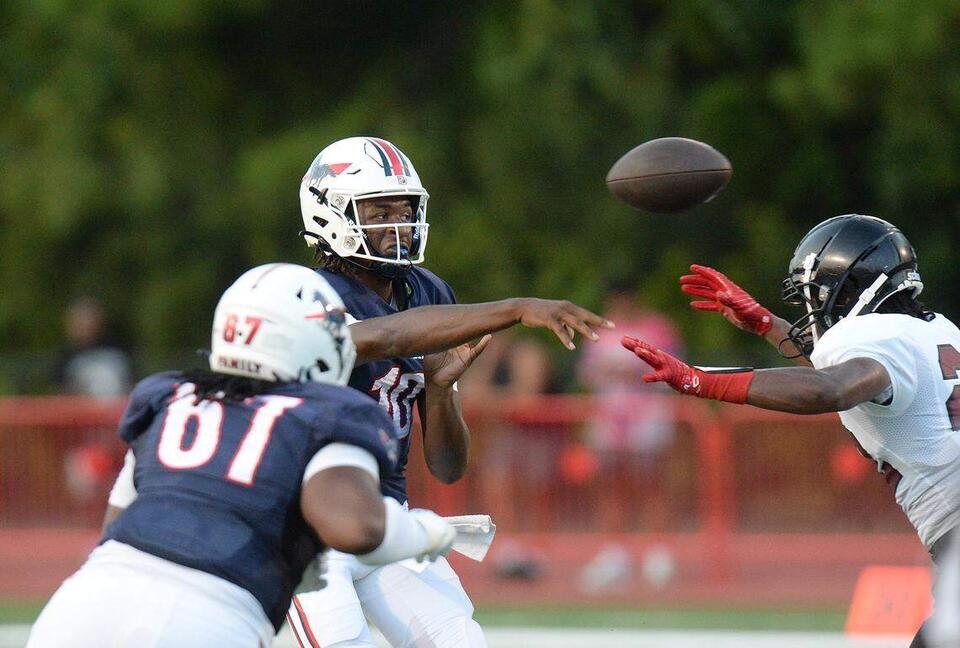Providence Day dominates Charlotte Catholic