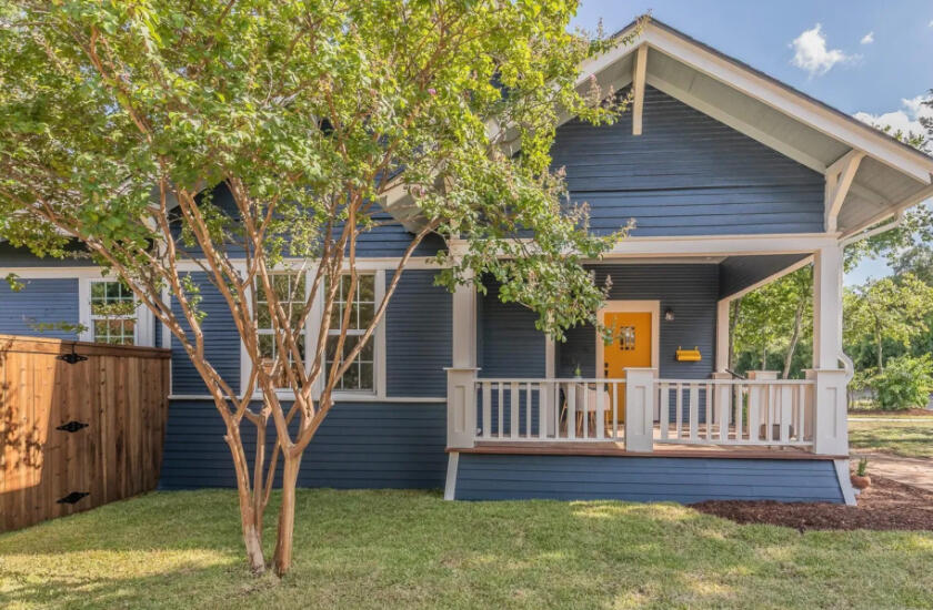 Cedar Hill’s yellow door revival: A local gem