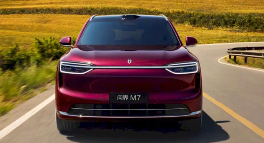 Huawei’s Aito M7 SUV Just Broke the Internet