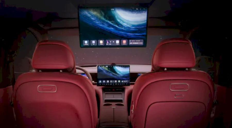 Huawei’s Aito M7 SUV Just Broke the Internet
