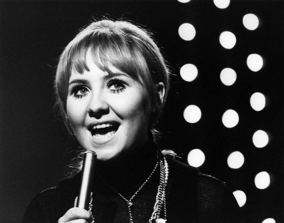 Lulu’s Secret Struggle: Decades in the Dark