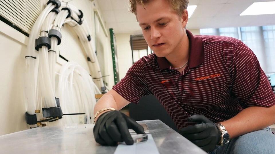 Rocks That Move Themselves? Science Just Got Wild