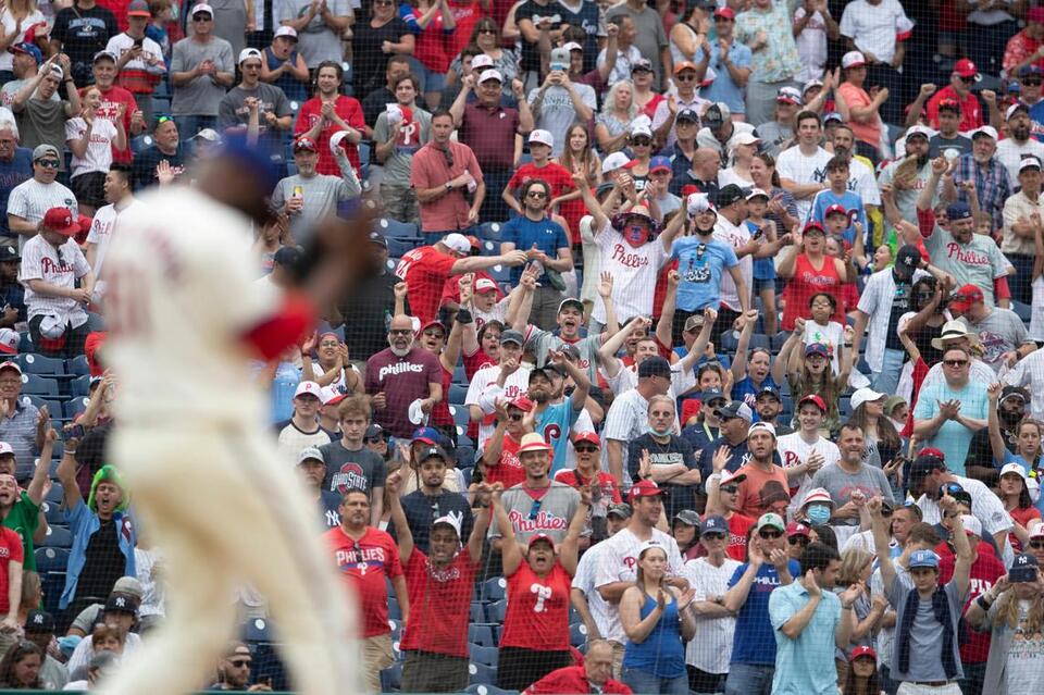 Philly fan drama: Who is the real 'Phillies Karen'?