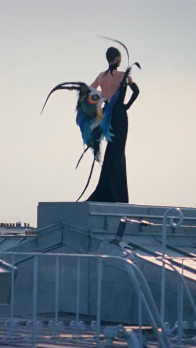 Kendall Jenner’s L’Oréal Mugler Look Is Next Level