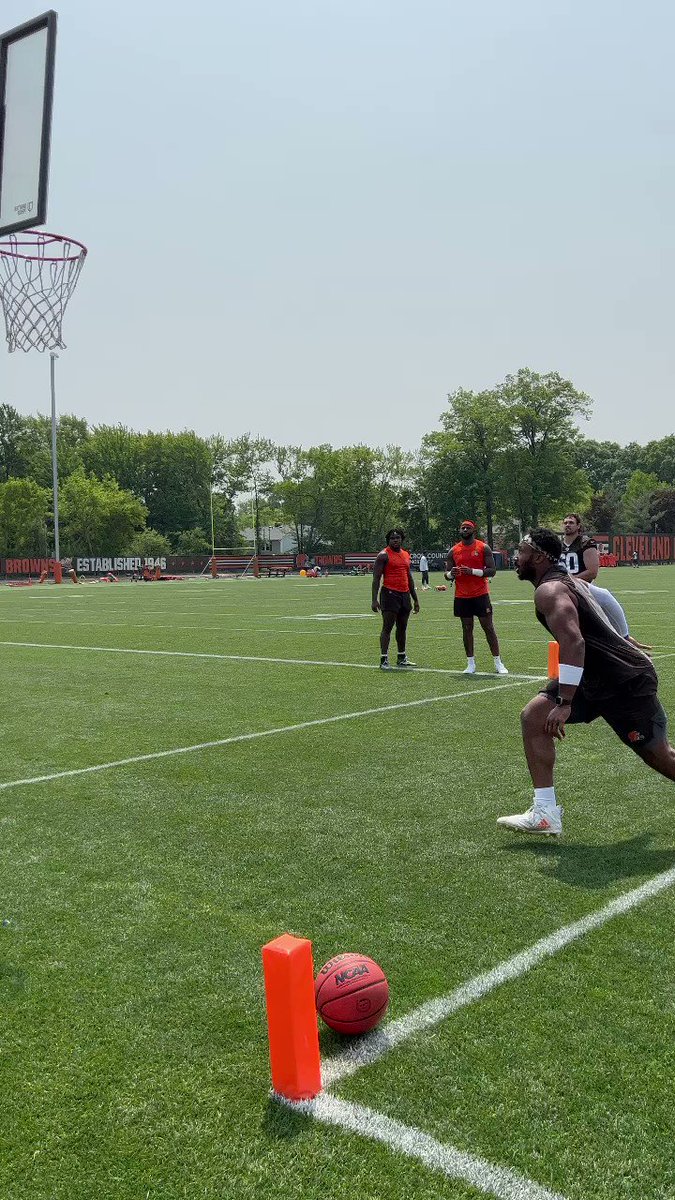 Should NFL Stars Like Myles Garrett Join the Dunk Contest?