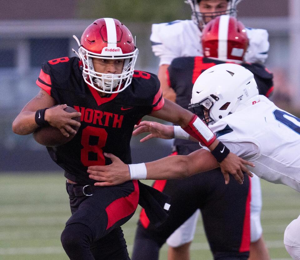 Big plays and surprises in Eugene-Springfield football