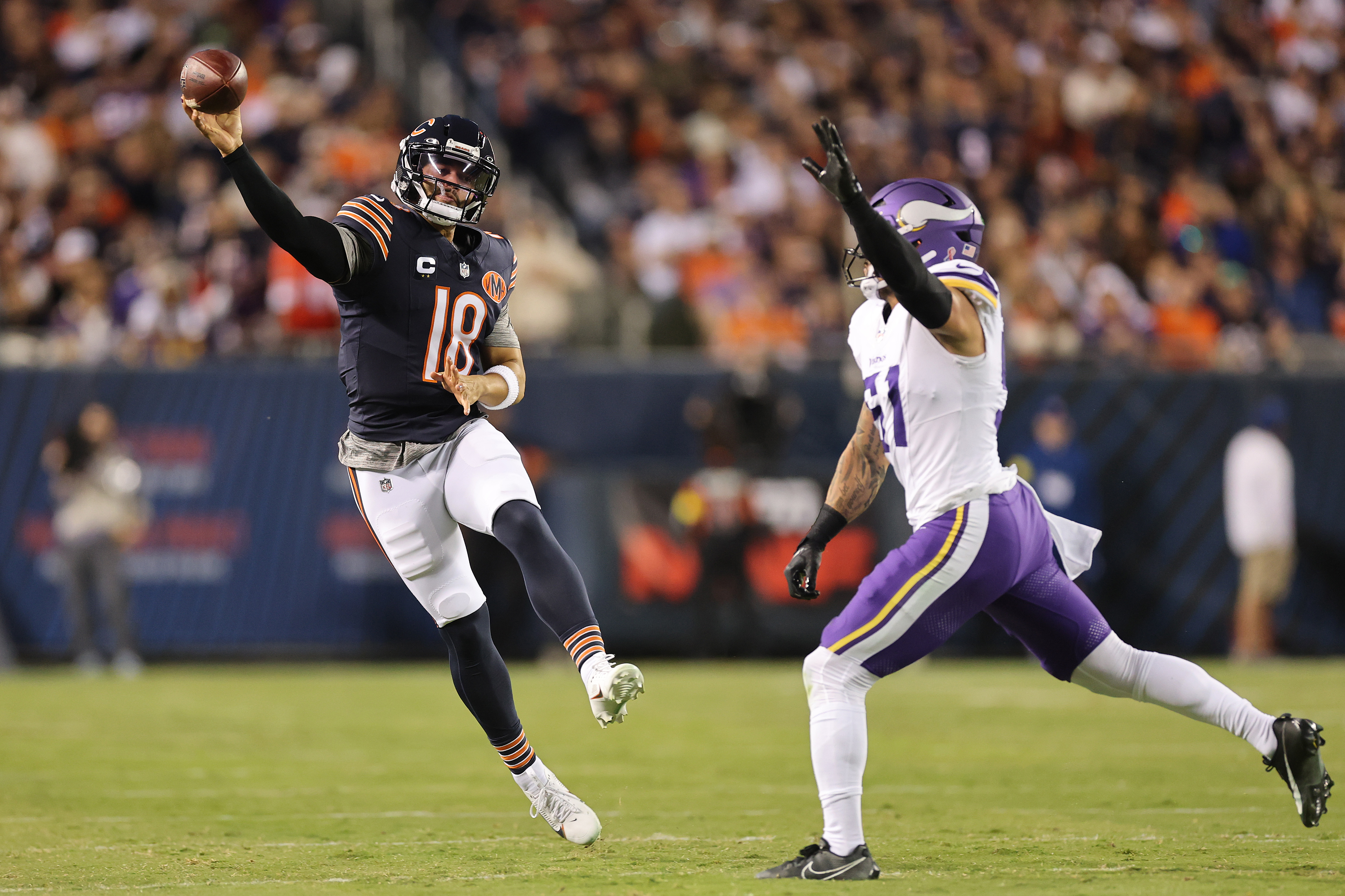 McCarthy's clutch debut silences Chicago