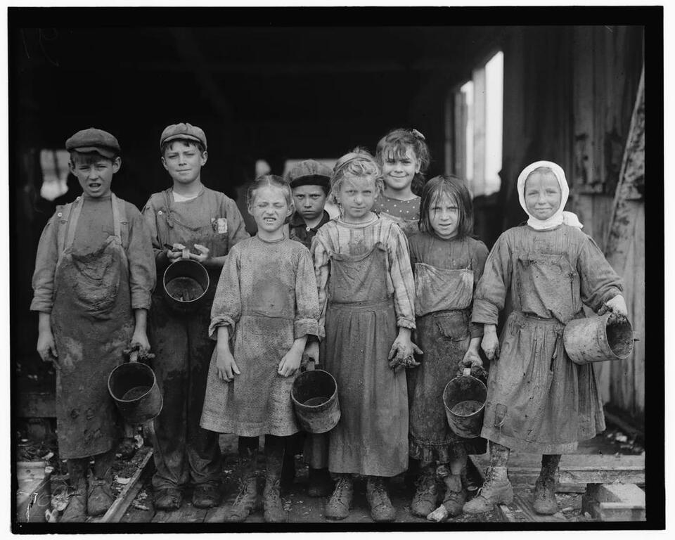 Factory Life in the 1900s Was No Joke 😳