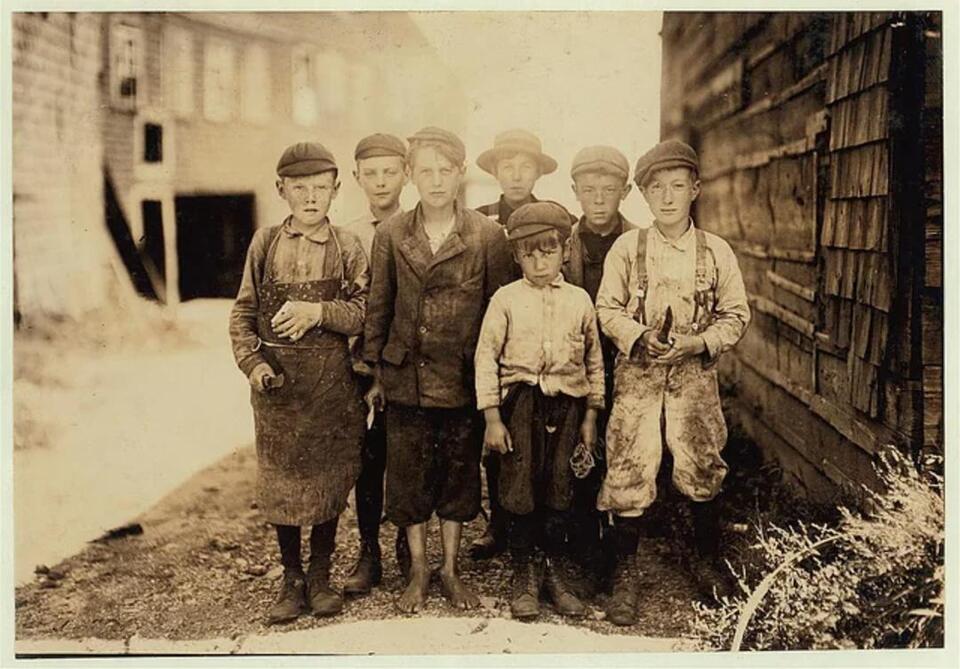 Factory Life in the 1900s Was No Joke 😳