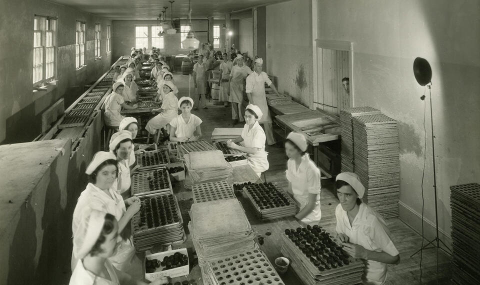Factory Life in the 1900s Was No Joke 😳