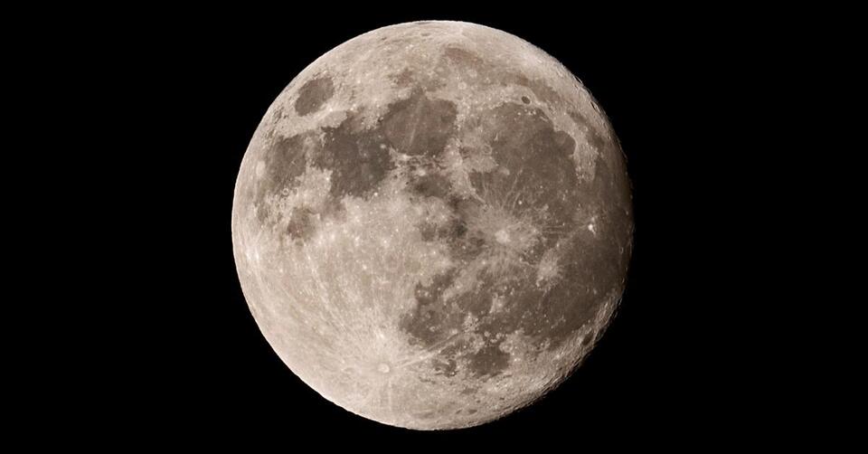 Tonight’s Moon in Aries: What It Means
