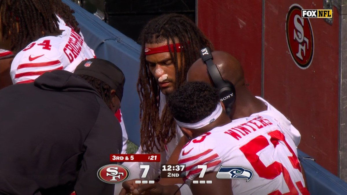 Fred Warner’s nose injury stuns 49ers fans