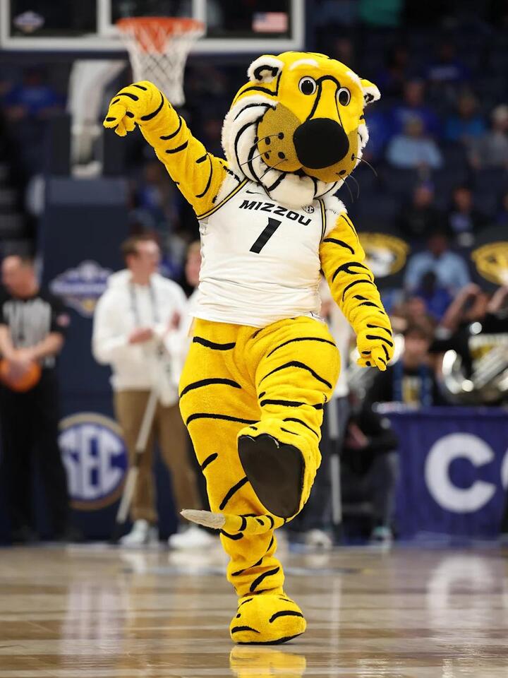 Marquette faces Missouri, Colorado in secret scrimmages