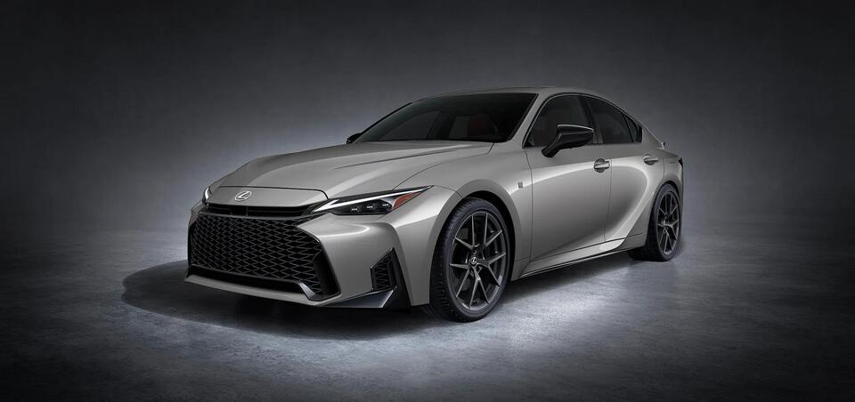 Lexus IS 2026: Sporty Makeover & Tech Boost!