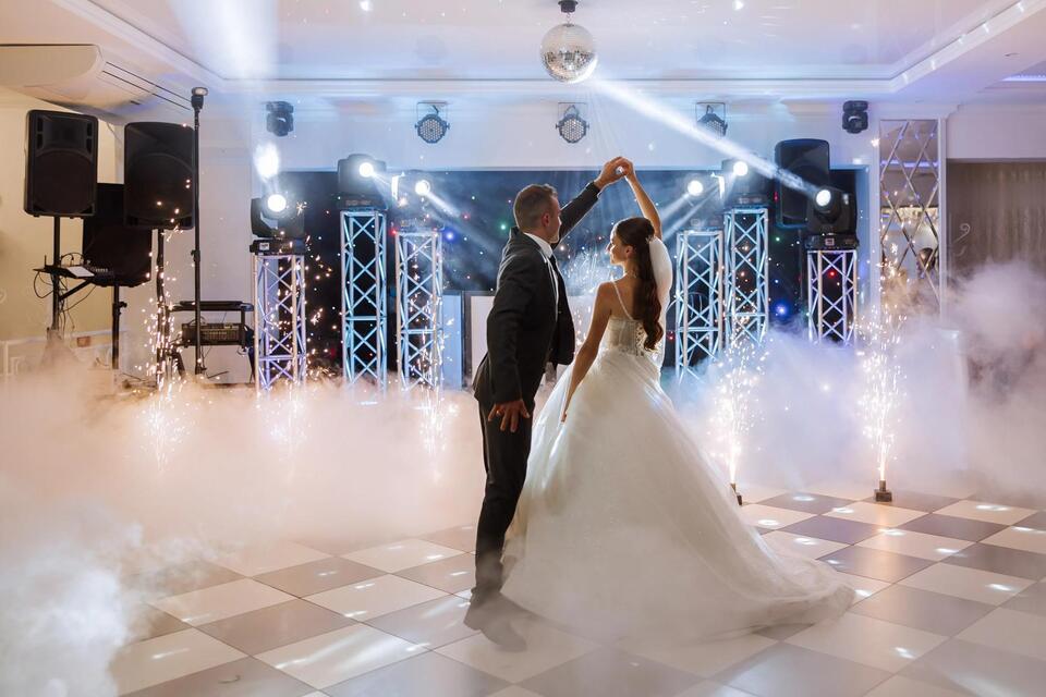 DJ Quits Wedding Over Song Drama—Total Chaos!