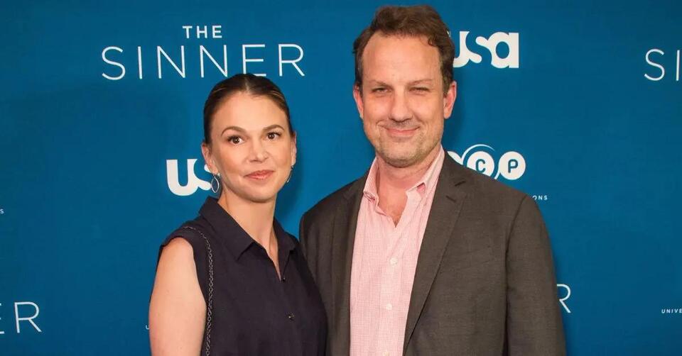 Sutton Foster’s divorce delays Hugh Jackman’s big plans