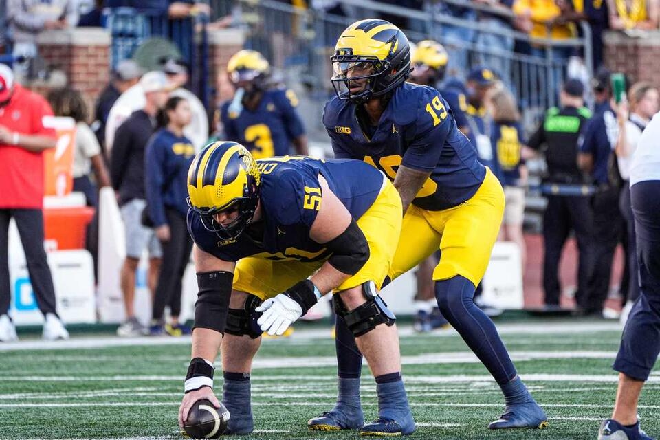 Michigan’s O-line vows to bounce back