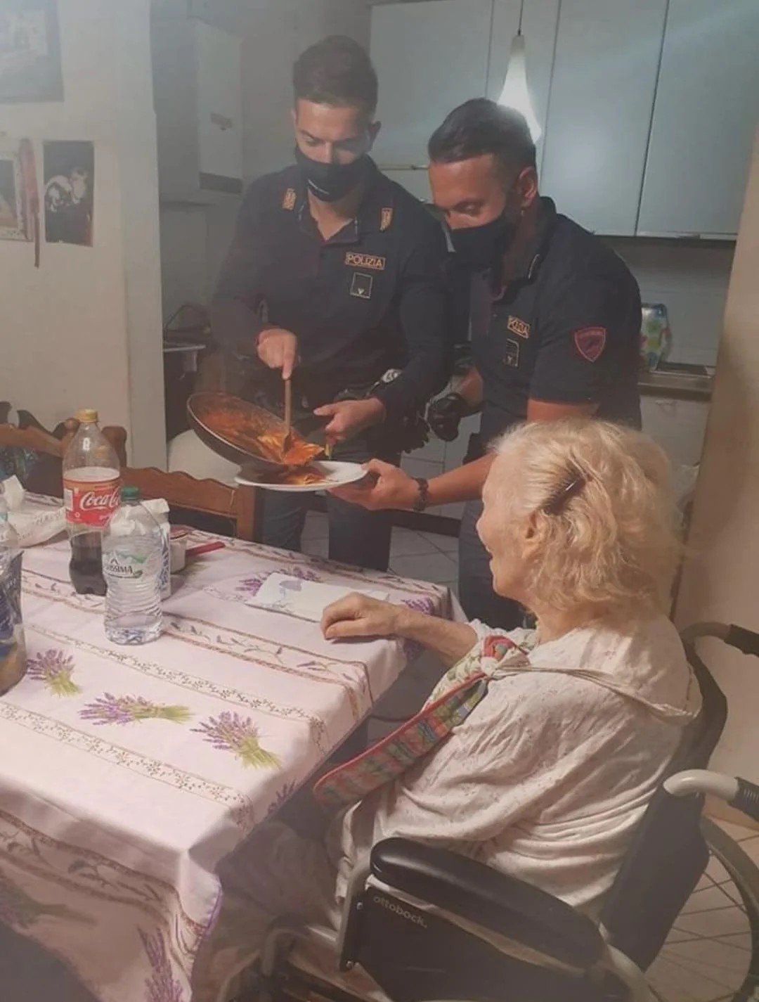 An 87-year-old woman in Italy called the police because she was hungry and alone. They came, cooked her pasta, and reminded her she wasn’t alone.