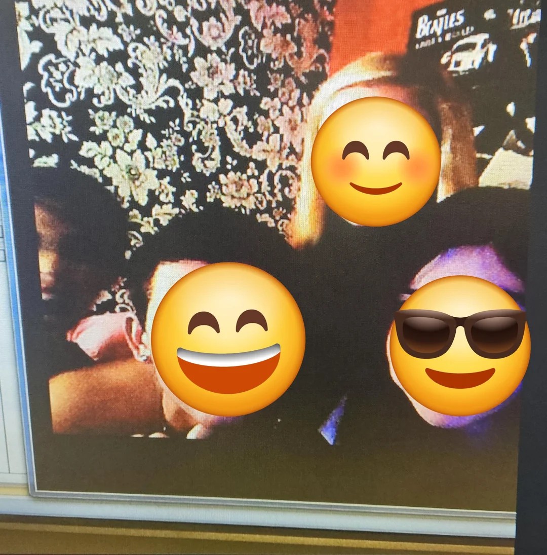 There were only 3 people in this picture...