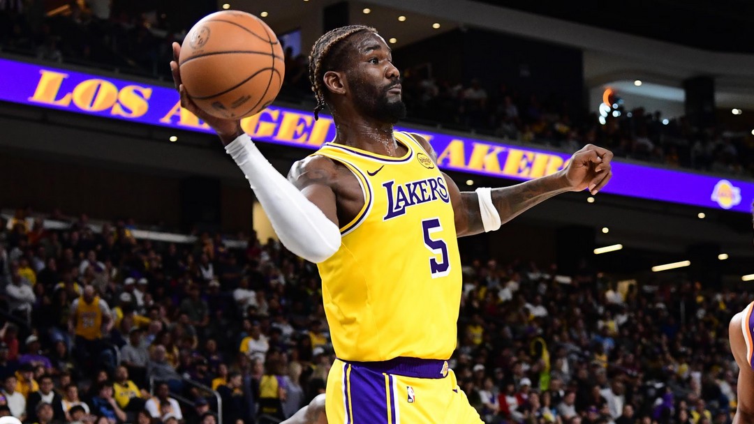 Ayton put up 29 points and 10 rebounds without Bron and Luka