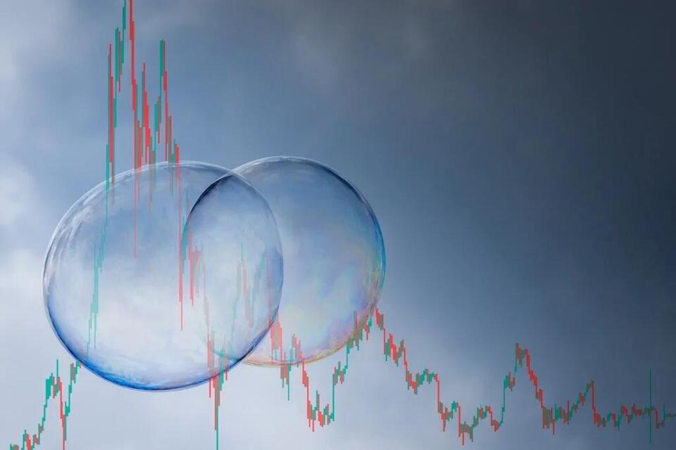 Crypto Bubble: Is It Time to Cash Out?